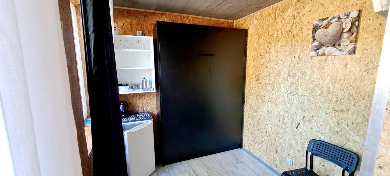 Sub Hel. Budzetowe Pokoje W Domu Z Basenem. Wokol Domu Tylko Natura. Balkon Zbyteczny. Exterior photo