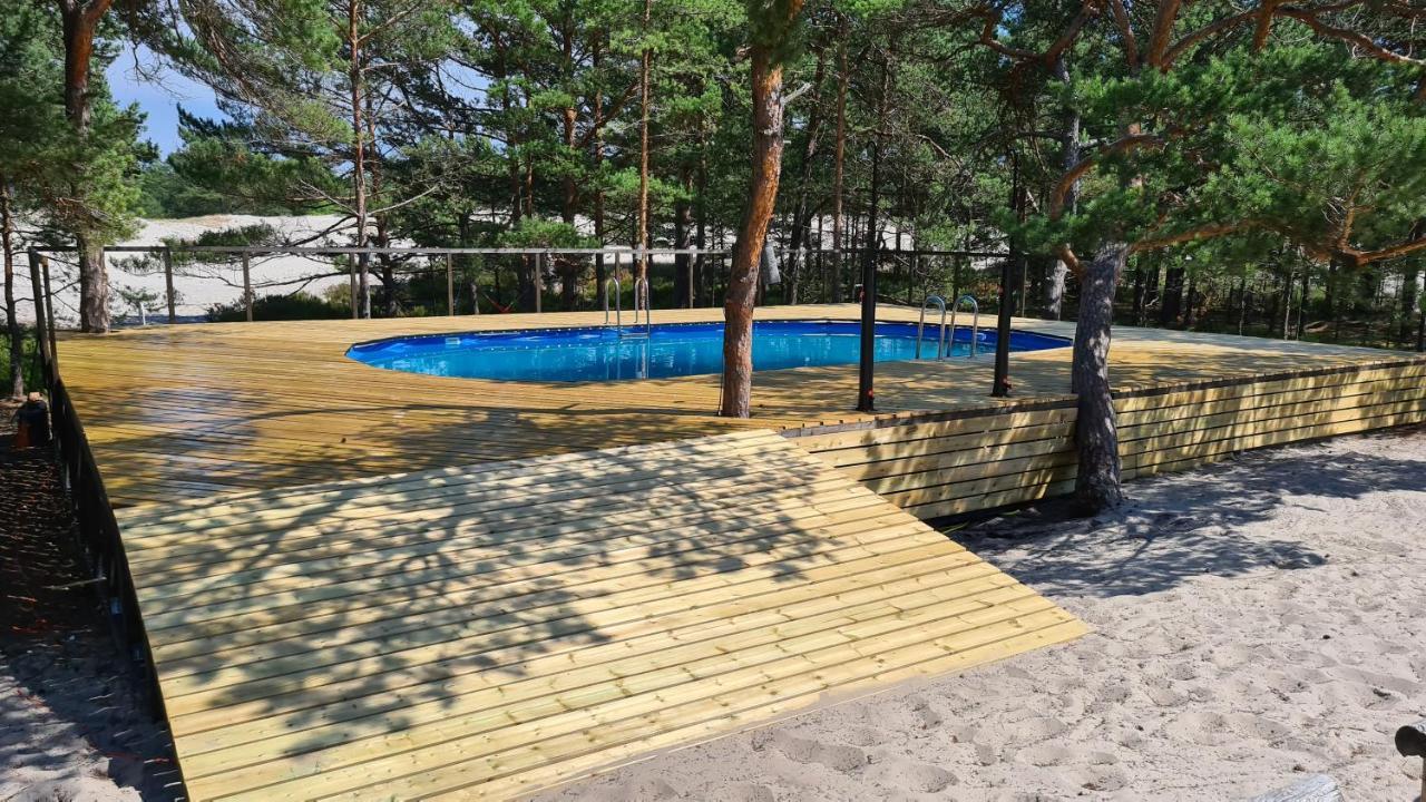 Sub Hel. Budzetowe Pokoje W Domu Z Basenem. Wokol Domu Tylko Natura. Balkon Zbyteczny. Exterior photo