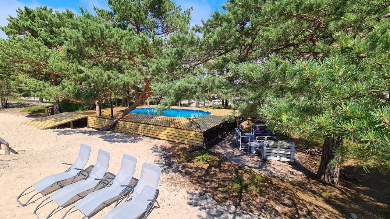 Sub Hel. Budzetowe Pokoje W Domu Z Basenem. Wokol Domu Tylko Natura. Balkon Zbyteczny. Exterior photo